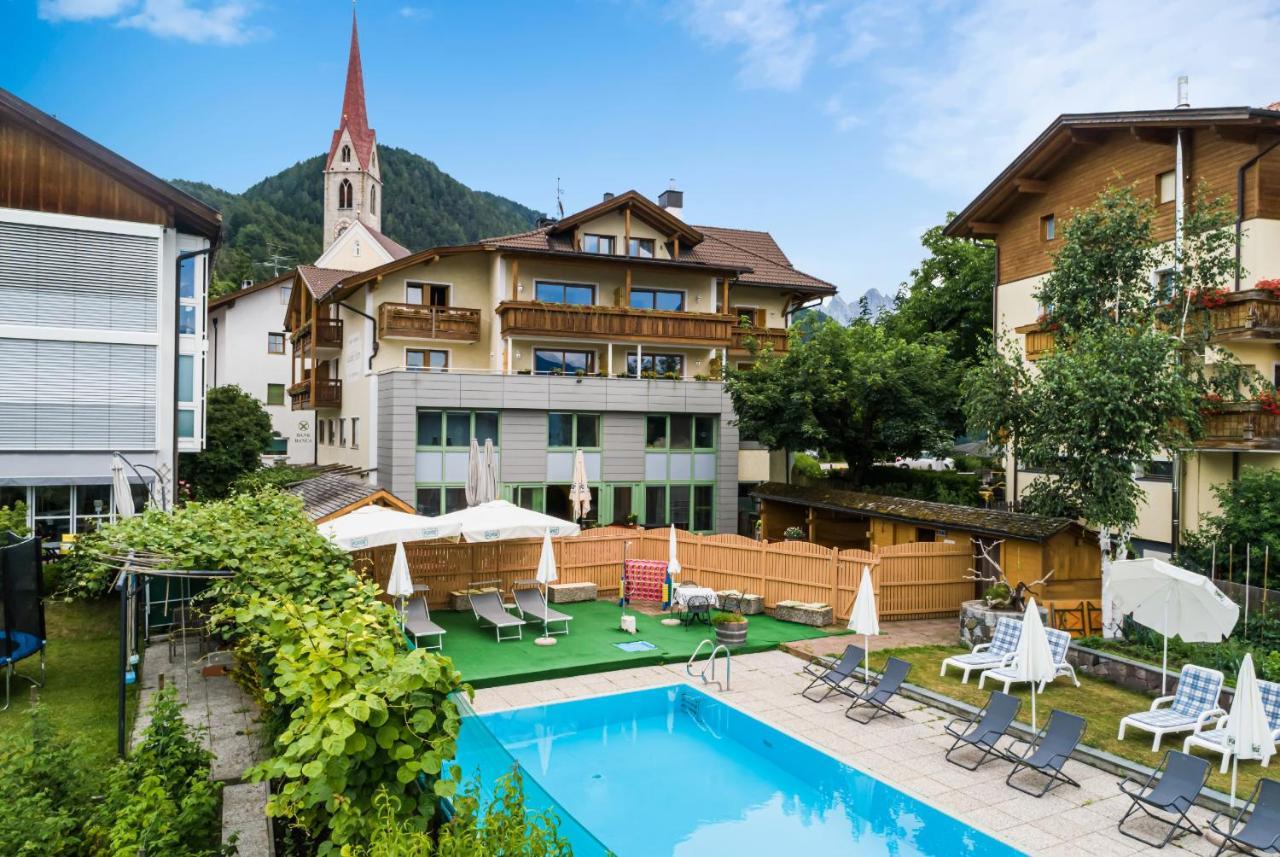 Gasthof Teiser Stern Funes  Exterior foto